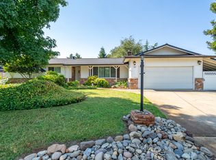 569 Rafael St, Redding, CA 96002