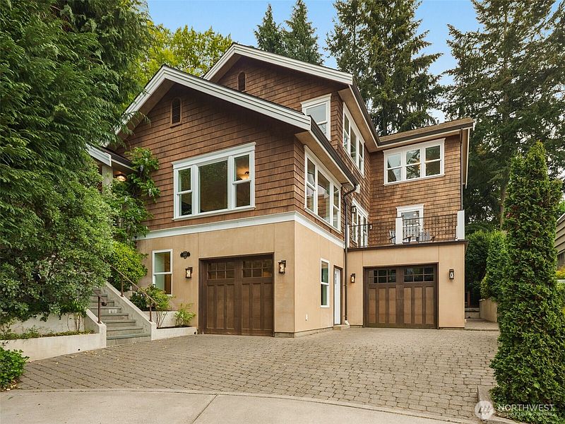 2nd image of 1007 W Newell Street
