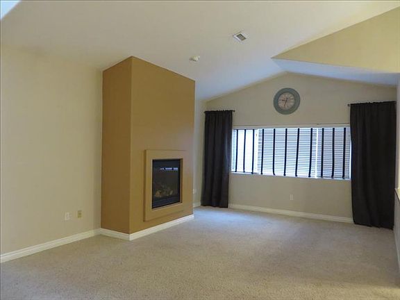 3rd image of 10537 River Oaks Dr