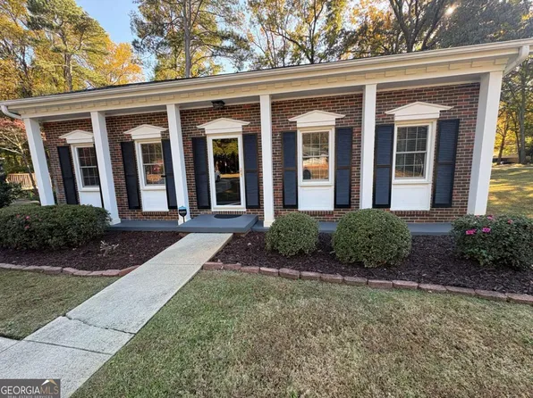 2805 Homeland Dr, Atlanta, GA 30360