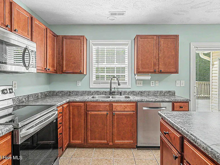 301 Old Dam Rd — Photo 22