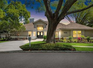 16705 Sheffield Park Dr, Lutz, FL 33549