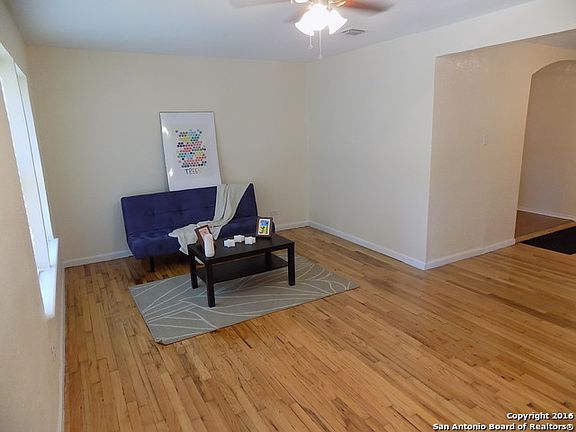 3rd image of 1529 San Angelo Blvd