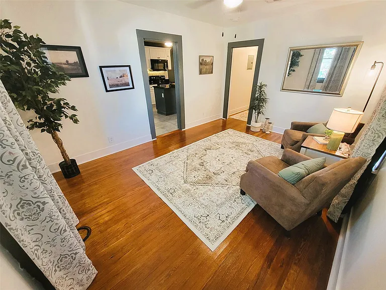 5011 Avenue Q #REAR — Photo 7