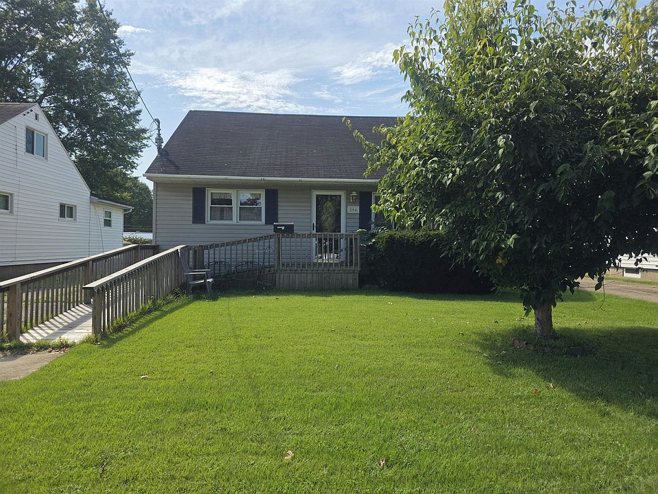 1st image of 804 39th St
