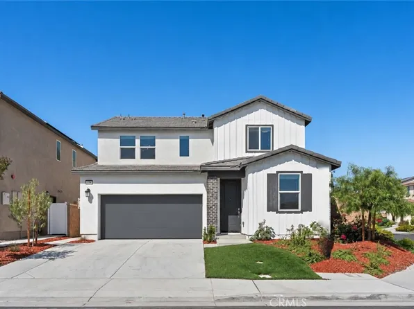 588 Calderwood Ln, Rialto, CA 92377