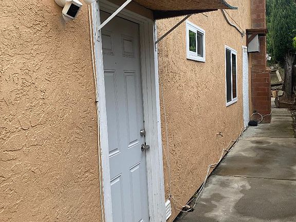 2nd image of 2847 Wildflower Dr