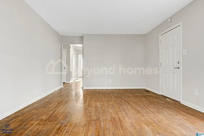 4012 Hazelwood Rd — Photo 6