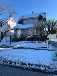 82 East Beverly Parkway, Valley Stream, NY, 11580