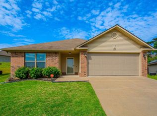 10 Bracey Cir, Little Rock, AR 72204