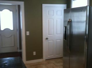 209 4th Ave, Woonsocket, RI 02895