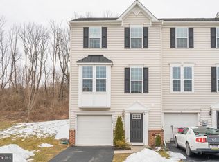 1120 Sageview Dr, Pottstown, PA 19464