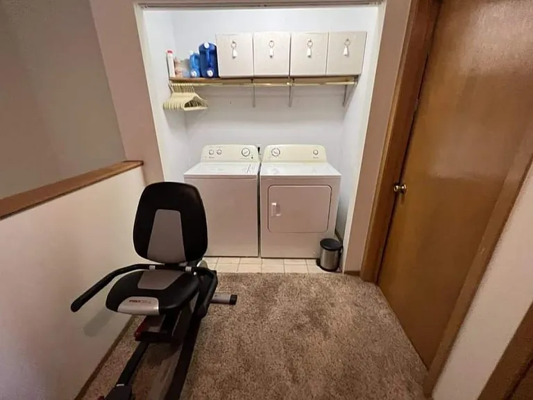 2425 Bostrom Ct #3 — Photo 9