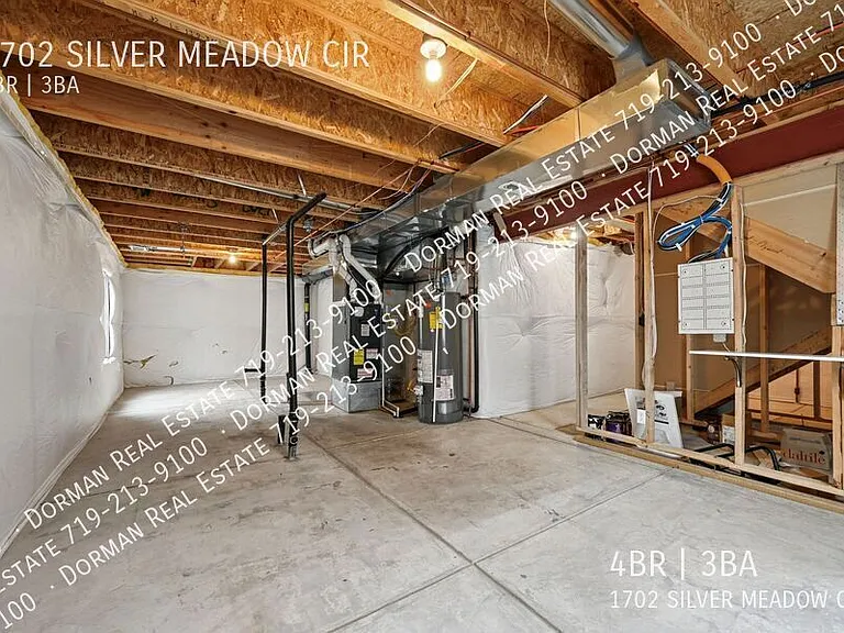 1702 Silver Meadow Cir — Photo 24