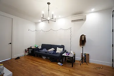 Rented by Rennit Inc.