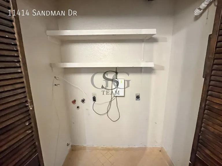 11414 Sandman Dr — Photo 12