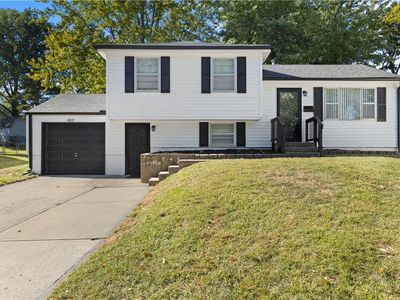 8122 NE San Rafael Dr, Kansas City, MO, 64119