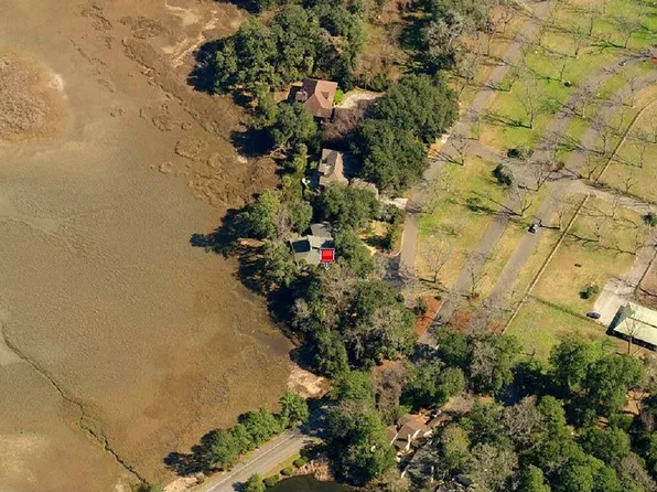 14 Moss Creek Ct, Hilton Head Island, SC 29926