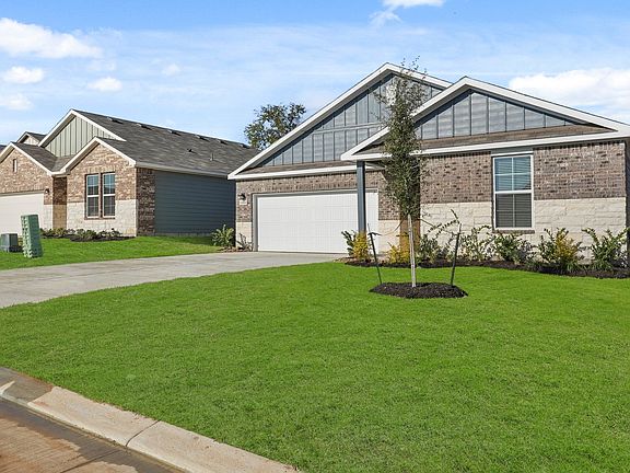 3rd image of 11860 Whirlaway Dr