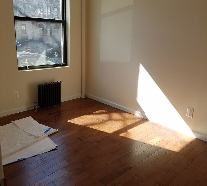 2nd image of 7902 Bay Pkwy Ste 1