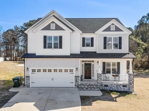99 Bodacious Ln, Benson, NC 27504