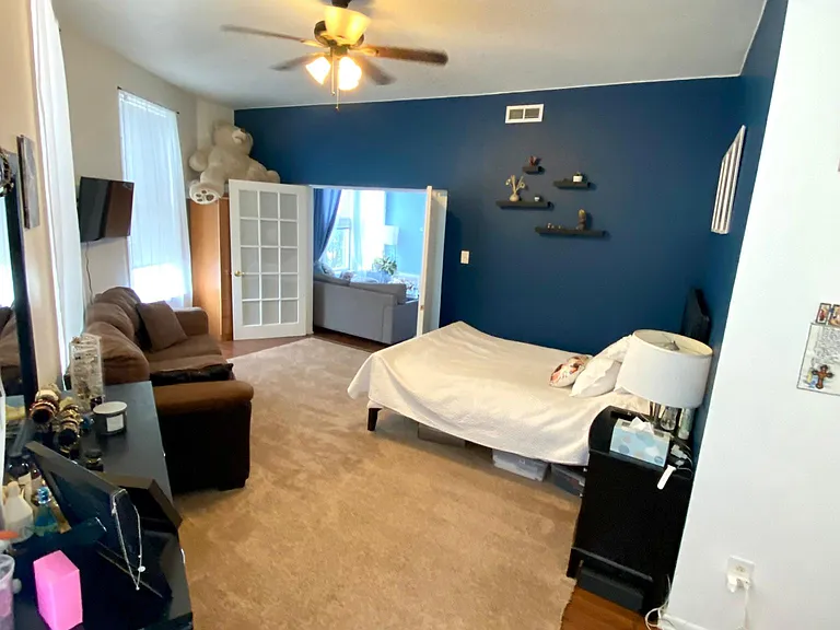 2439 W Grand Ave #2F — Photo 31