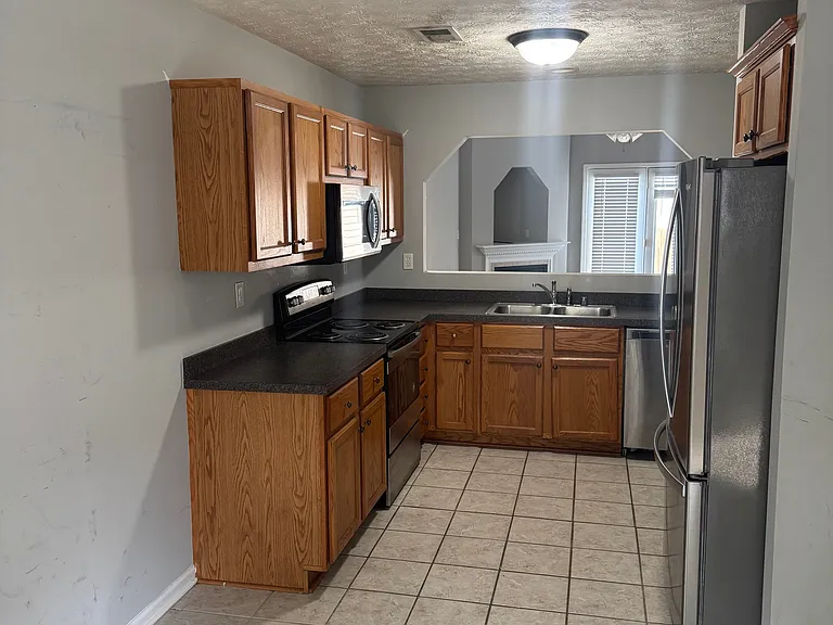 3065 Shady Knoll Rst — Photo 6