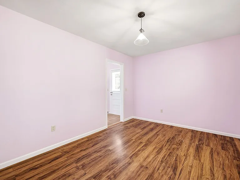 5757 Heards Mountain Rd — Photo 6