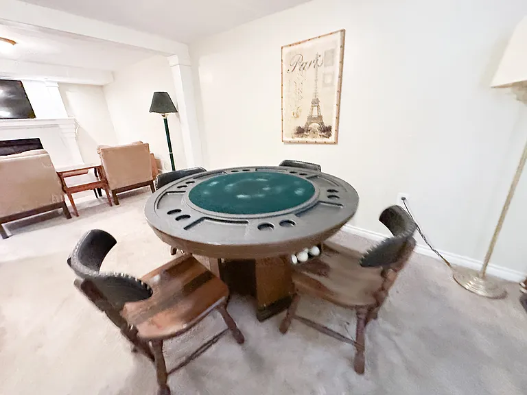607 N Ewing St #1 — Photo 10