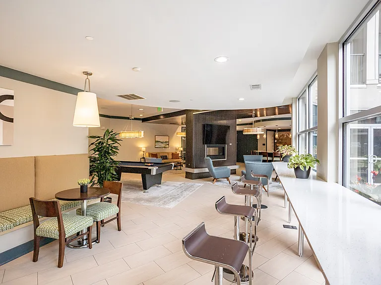 Clubroom with Billiards & Workspaces