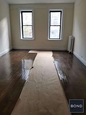 Rented by Bond New York | media 8