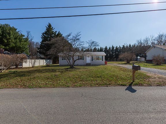 2nd image of 148 Marie Dr