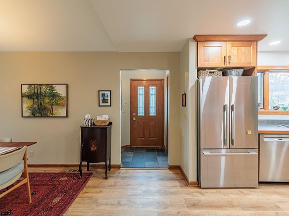 4th image of 4249 E 20th Ave