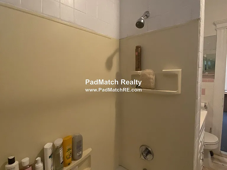 18 Mount Hood Rd #1 — Photo 13