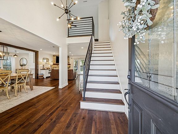 4th image of 57 Fire Flicker Pl