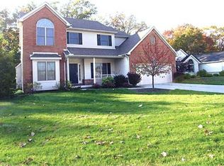 600 Weatherstone Rd, Holland, OH 43528