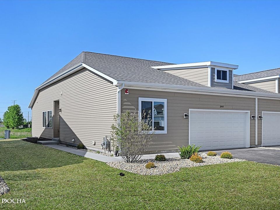 1st image of 3997 Shoeger Dr
