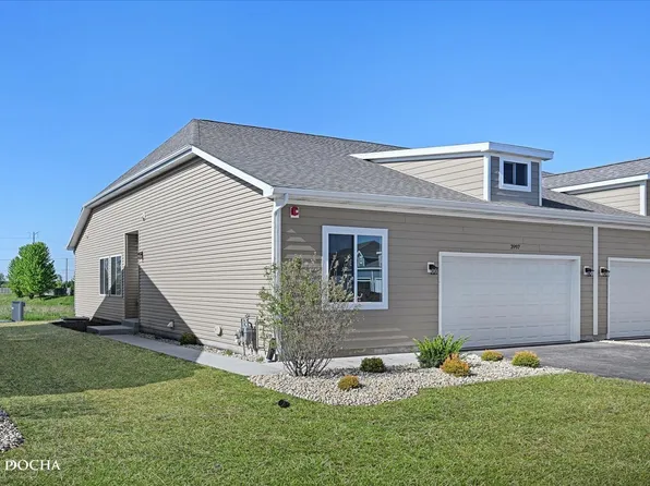 3997 Shoeger Dr, Yorkville, IL 60560