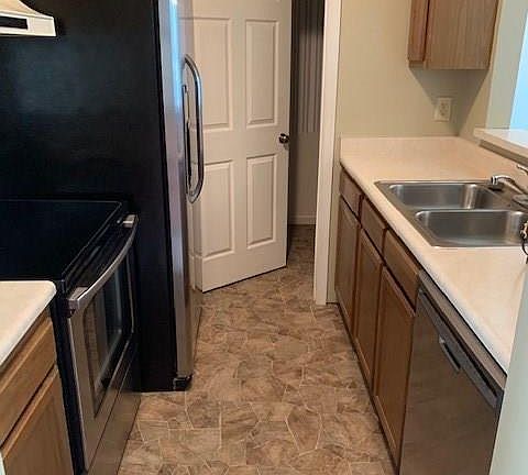 3rd image of 379 C E Montcastle Dr