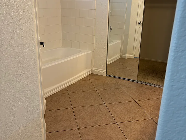 9149 Bucksprings Dr — Photo 19