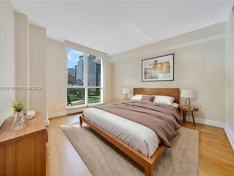 901 Brickell Key Blvd #609 — Photo 10