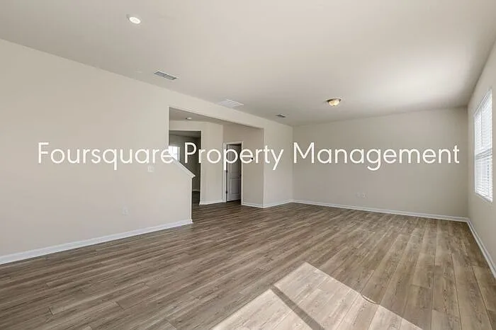 1716 Luna Way — Photo 17