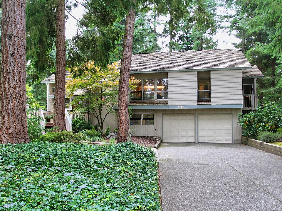 1st image of 2042 208th Pl NE
