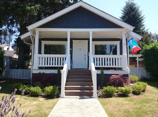 4010 42nd Ave SW, Seattle, WA 98116