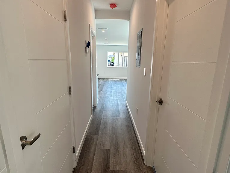 10623 Pawnee St — Photo 15