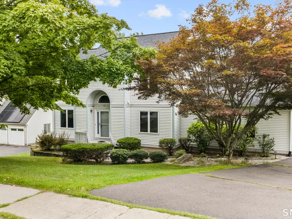 23 Brookview Lane, Middletown, CT 06457