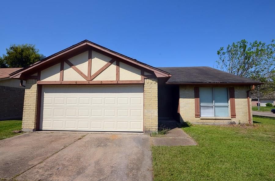 1st image of 16602 La Gloria Dr