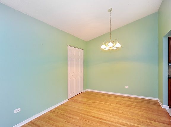3rd image of 360 Elizabeth Dr #8C