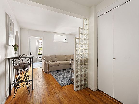 2nd image of 140 7th Ave APT 3R