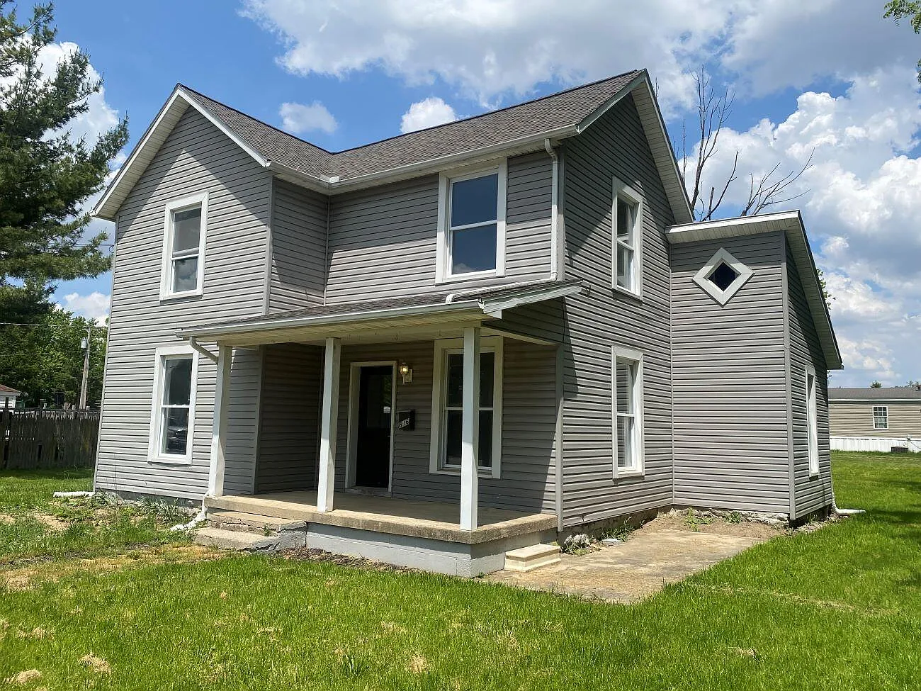 816 W Williams Ave photo 1